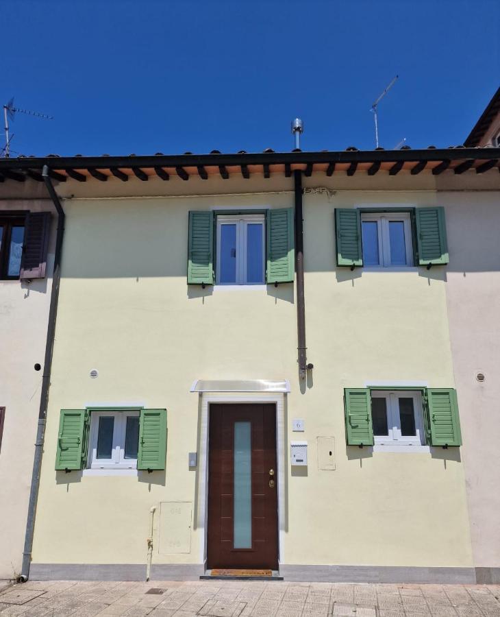 Villa Casina Elena - Viareggio Centro Exterior foto